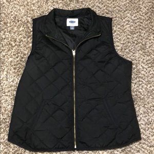 Thin style black vest